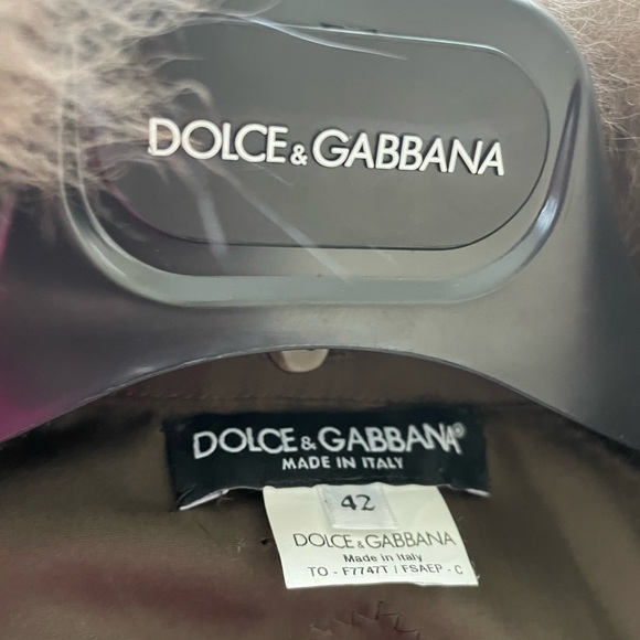 Dolce and Gabbana real fur coat size 6 - Picture 11 of 16